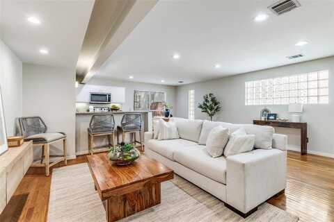 4122 Travis Street, Dallas, TX 75204