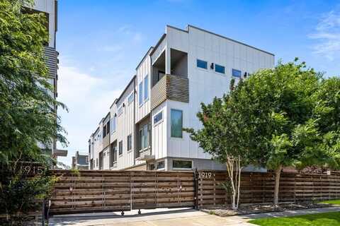 1919 Summit Avenue, Dallas, TX 75206