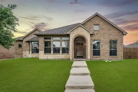 3159 Market Center Drive, Rockwall, TX 75032