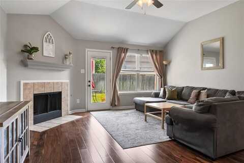 1433 Wind Dancer Trail, Fort Worth, TX 76131