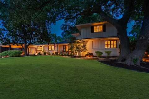 4551 Westridge Avenue, Fort Worth, TX 76116