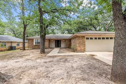 2109 Dartmouth Drive, Arlington, TX 76015