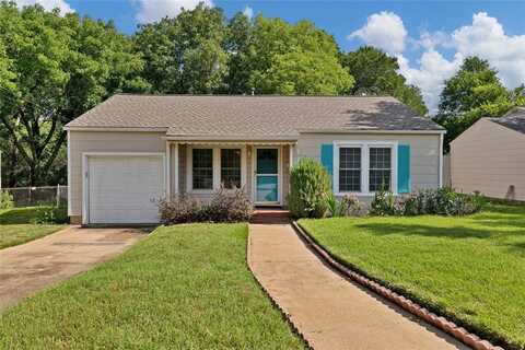4113 Crestview Drive, Fort Worth, TX 76103