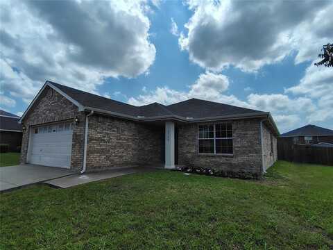 8100 Macgregor Drive, Arlington, TX 76002