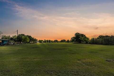 1500 South Drive, Venus, TX 76084