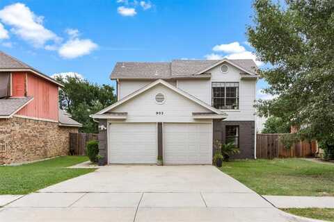 903 Boxwood Drive, Lewisville, TX 75067