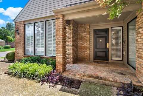 6527 Brook Lake Drive, Dallas, TX 75248