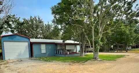 602 Clover Lane, Leakey, TX 76449