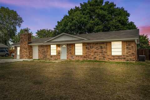 810 S Western Hills Drive, Howe, TX 75459