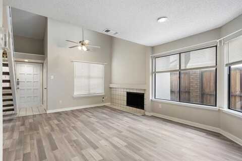 521 Ranch Trail, Irving, TX 75063