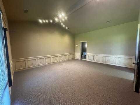 210 W Main Street, Gun Barrel City, TX 75156