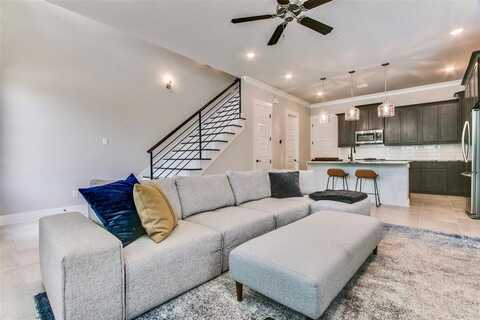 224 Morningside Drive, Roanoke, TX 76262