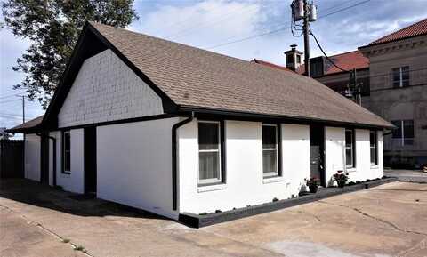 214 N Rusk Avenue, Denison, TX 75020