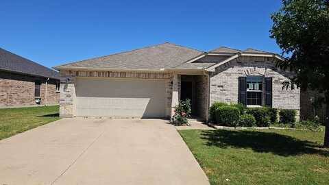5833 Mirror Ridge Drive, Fort Worth, TX 76179
