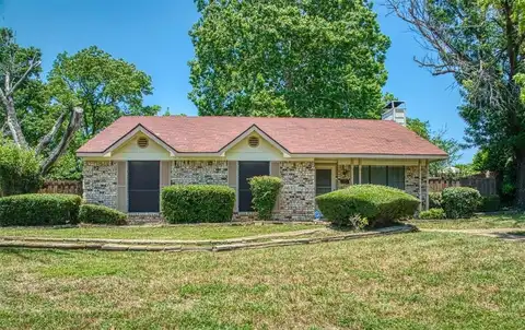 1107 Willow Run Drive, Duncanville, TX 75137