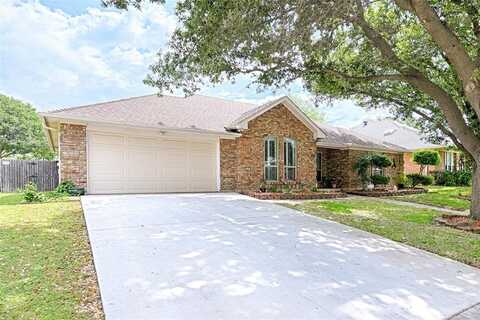 1410 Spyglass Drive, Mansfield, TX 76063