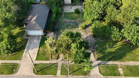 2818 Meadow Street, Dallas, TX 75215