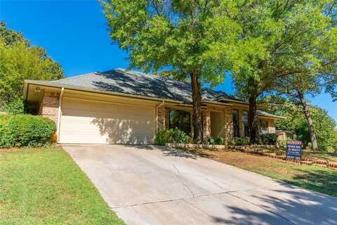 5201 Rustle Leaf Drive, Arlington, TX 76017