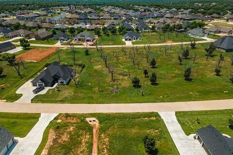 2711 Village Road, Granbury, TX 76049