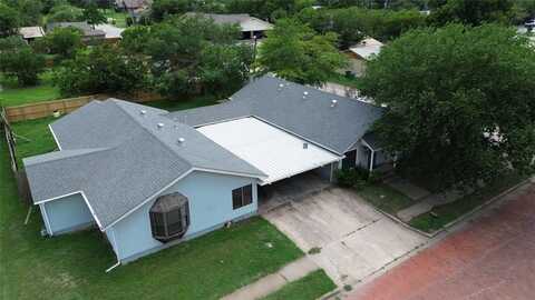206 W Plummer Street, Eastland, TX 76448