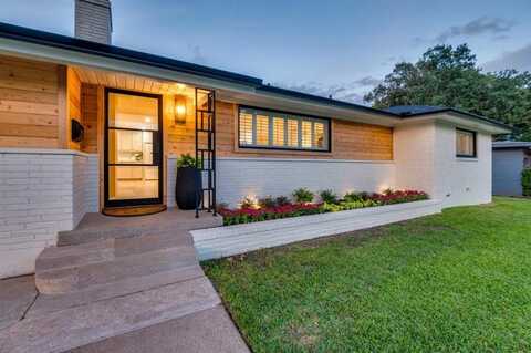 4613 Norwich Drive, Fort Worth, TX 76109