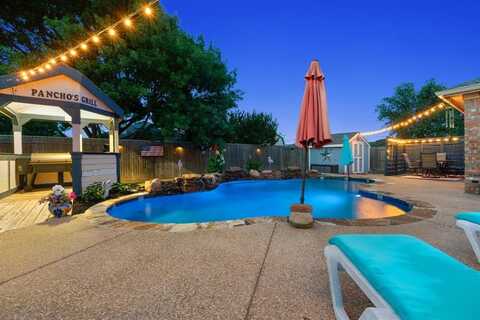 938 Micah Road, Burleson, TX 76028