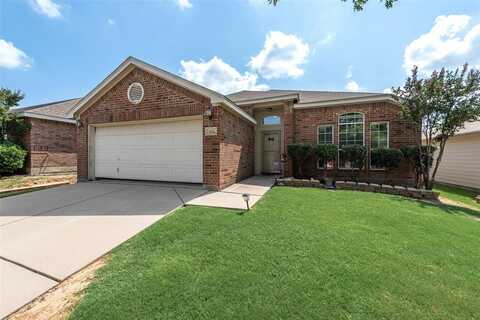 14041 Silkwood Drive, Fort Worth, TX 76052