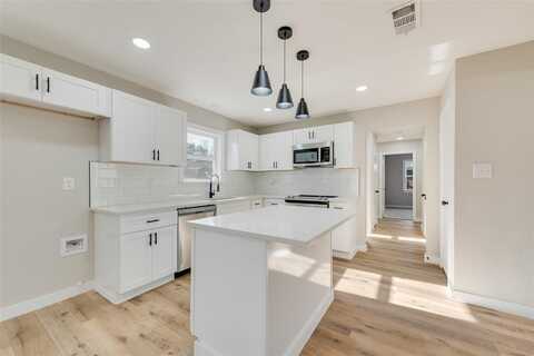 4955 Odessa Avenue, Fort Worth, TX 76133
