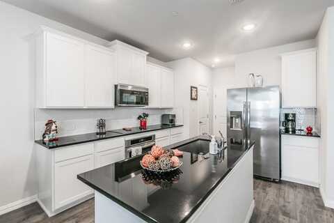 1129 Rusk Way, Lewisville, TX 75077