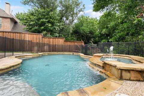 8016 Greensboro Drive, Plano, TX 75025