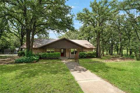 8376 E US Highway 82, Gainesville, TX 76240