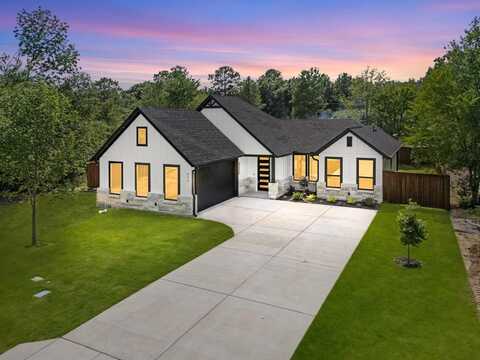 605 Utopia Road, Tool, TX 75143