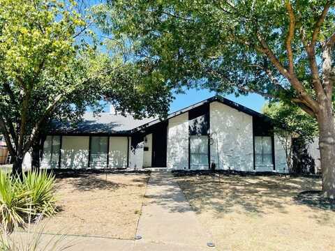 2605 Twinpost Court, Irving, TX 75062