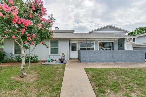 649 Timberline Drive, Hurst, TX 76053