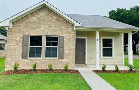 100 Seay Street, Quinlan, TX 75474