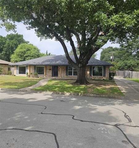 5012 Westhaven Drive, Fort Worth, TX 76132