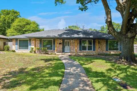 5012 Westhaven Drive, Fort Worth, TX 76132