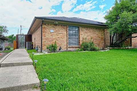 2203 Woodcreek, Carrollton, TX 75006