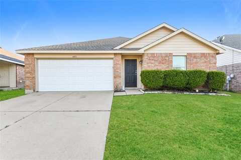 4913 Creek Ridge Trail, Fort Worth, TX 76179