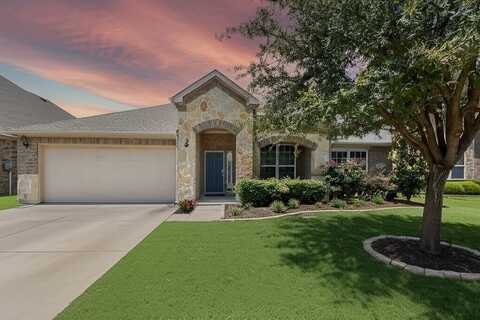 8005 Ponwar Drive, Fort Worth, TX 76131
