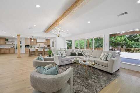 6026 Meadowcreek Drive, Dallas, TX 75248