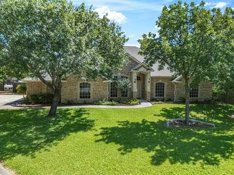 240 Lakeside Oaks Circle, Lakeside, TX 76135