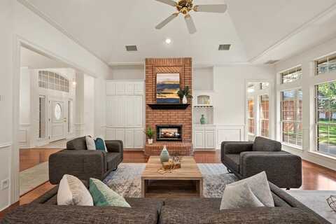6808 N Oaks Drive, North Richland Hills, TX 76182