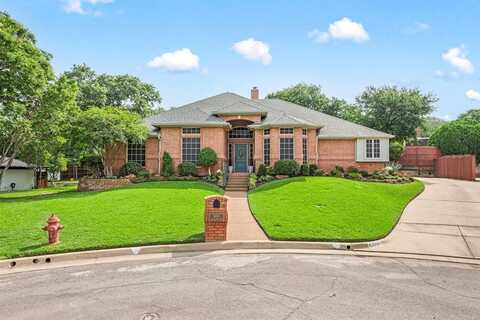 6808 N Oaks Drive, North Richland Hills, TX 76182