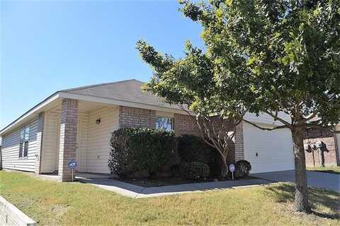 637 Rosario Lane, Fort Worth, TX 76052