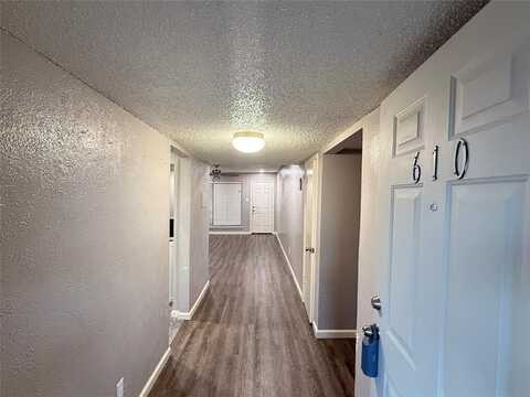 6012 Westridge Lane, Fort Worth, TX 76116