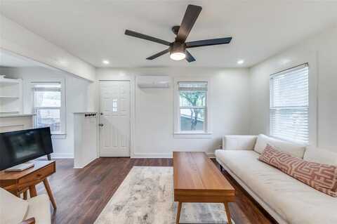 2508 Hulen Street, Fort Worth, TX 76107