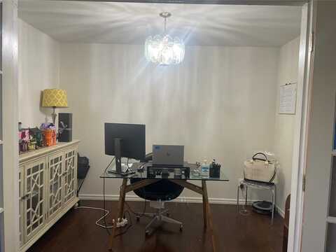 5705 Twineing Street, Dallas, TX 75227