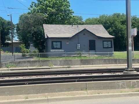 3818 S Lancaster Road, Dallas, TX 75216