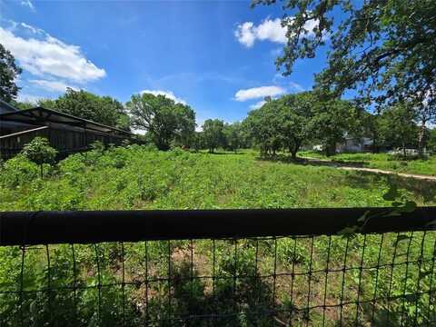 7300 Kuban Boulevard, Fort Worth, TX 76120